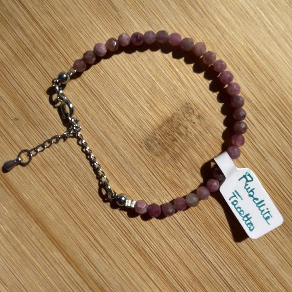pierres fines pierres naturelles lithothérapie bijoux - Bracelet facettes - Rubellite - inox argenté