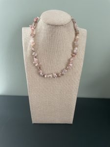 pierres fines pierres naturelles lithothérapie bijoux Collier Chips Rhodonite