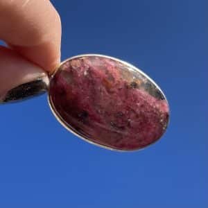 lithothérapie, pierres fines, pierres naturelles, bien-entre, bijoux, fait main, Pendentif - Rhodonite
