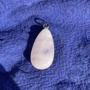 lithothérapie, pierres fines, pierres naturelles, bien-entre, bijoux, fait main, Pendentif Amande - Quartz Rose