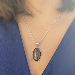 Bijoux - Lithothérapie - Pierres fines - Pierres Naturelles - Pendentif - Oeil de Fer