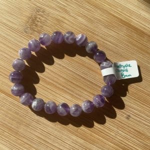 lithothérapie, pierres fines, pierres naturelles, bien-entre, bijoux, fait main, Bracelet Lou - Améthyste chevronnée 8mm