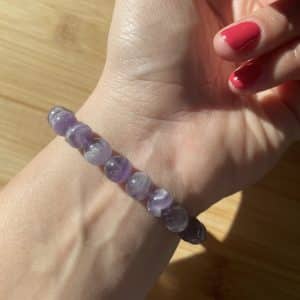 lithothérapie, pierres fines, pierres naturelles, bien-entre, bijoux, fait main, Bracelet Lou - Améthyste chevronnée 8mm