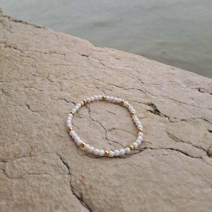 lithothérapie, pierres fines, pierres naturelles, bien-entre, bijoux, fait main, Bracelet Clary - Magnésite 4mm