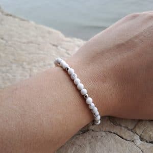 lithothérapie, pierres fines, pierres naturelles, bien-entre, bijoux, fait main, Bracelet Sophie - Howlite 4mm